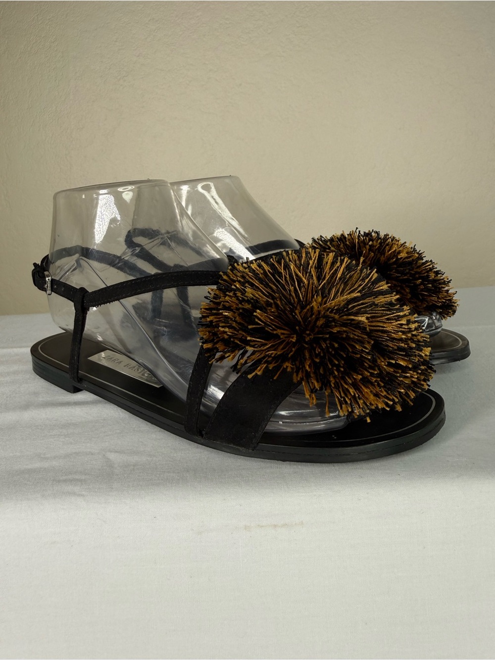 Zara Basics Collection Pom Pom Strappy Flats Sandals Size 35